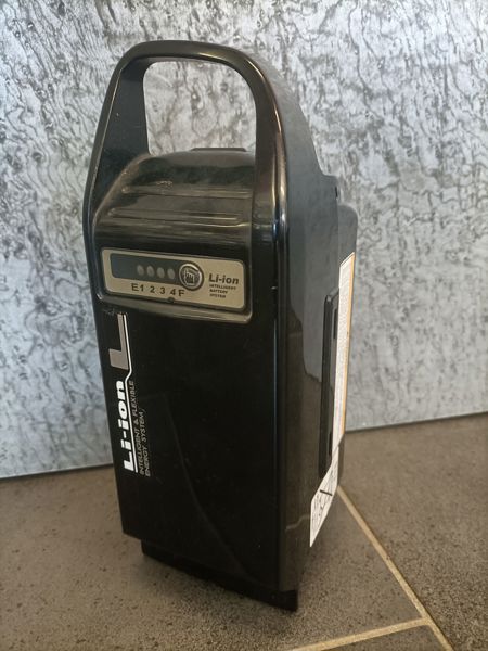 Yamaha X49-EO ; X60-EO ; PAS Gepida Reptila