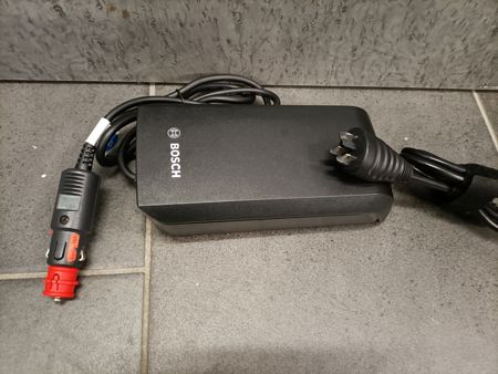 Bosch,  Car-Ladegerät 36V