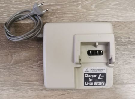 Panasonic Flyer u. Baugleiche 26V Akkus-Ladegerät