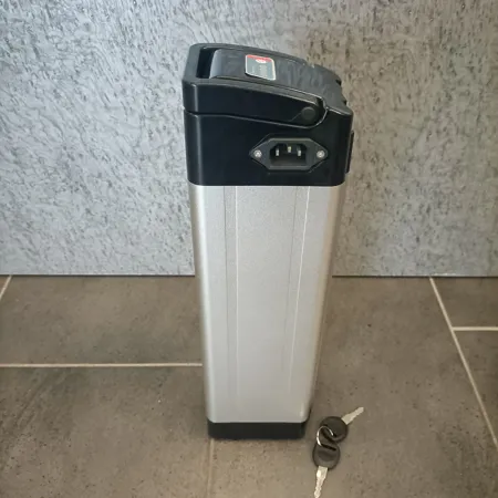 Sattelrohr, Ersatz-Akku 36V