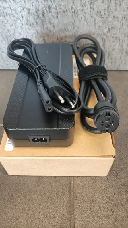 TrendPower AST-01 Ladegerät 36V